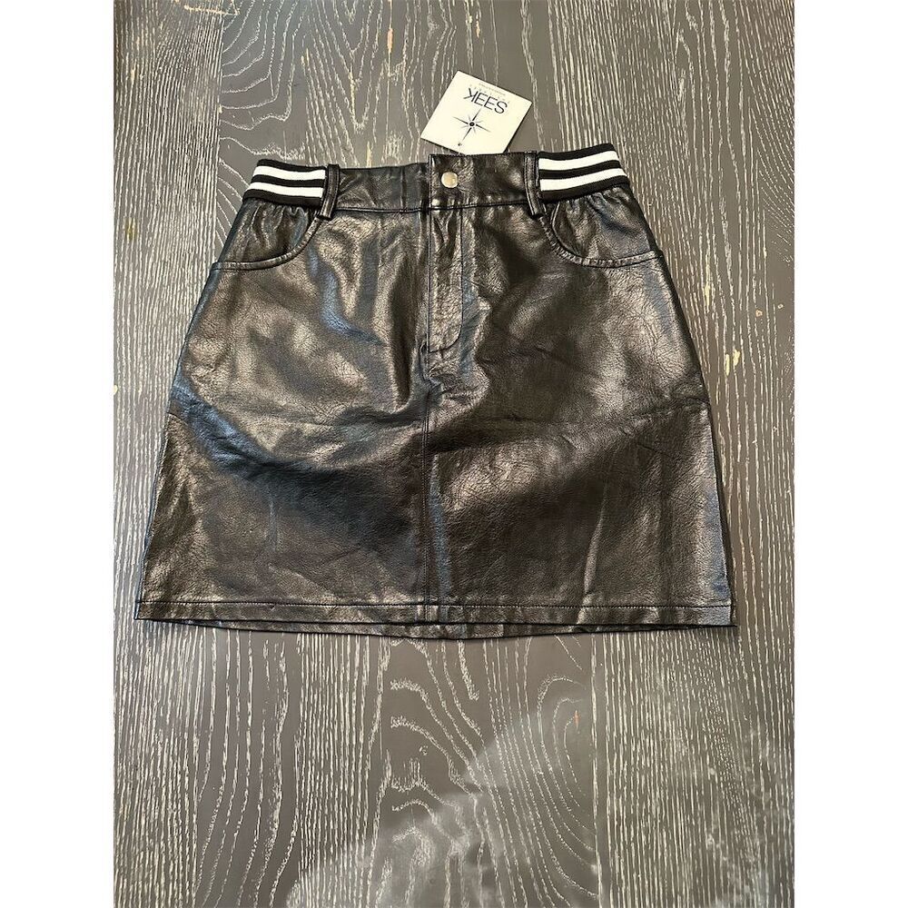 Seek The Label Women's Black Faux Leather Mini Skirt Size S